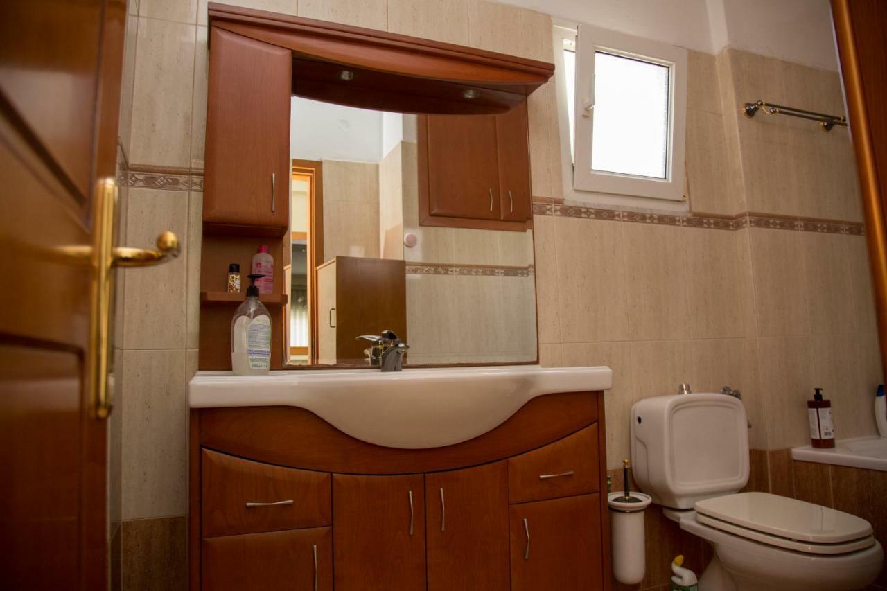 Veta'S Spacious Central Apartment Serres Exterior photo